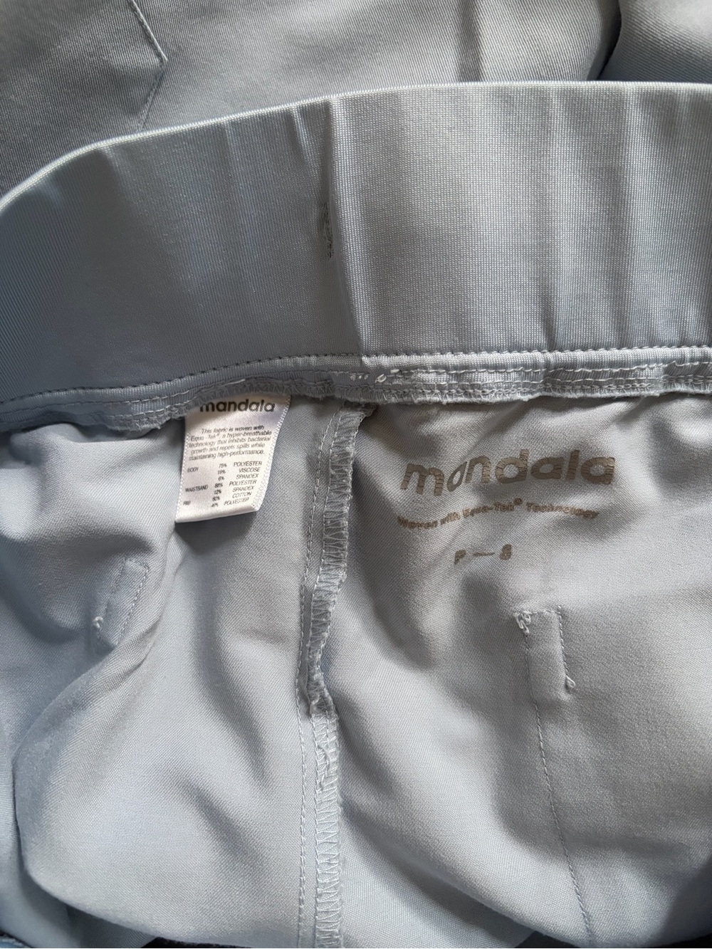 Mandala Light Blue Scrub Set - V-Neck Top & Drawstring Pants s/sp - Picture 3 of 3